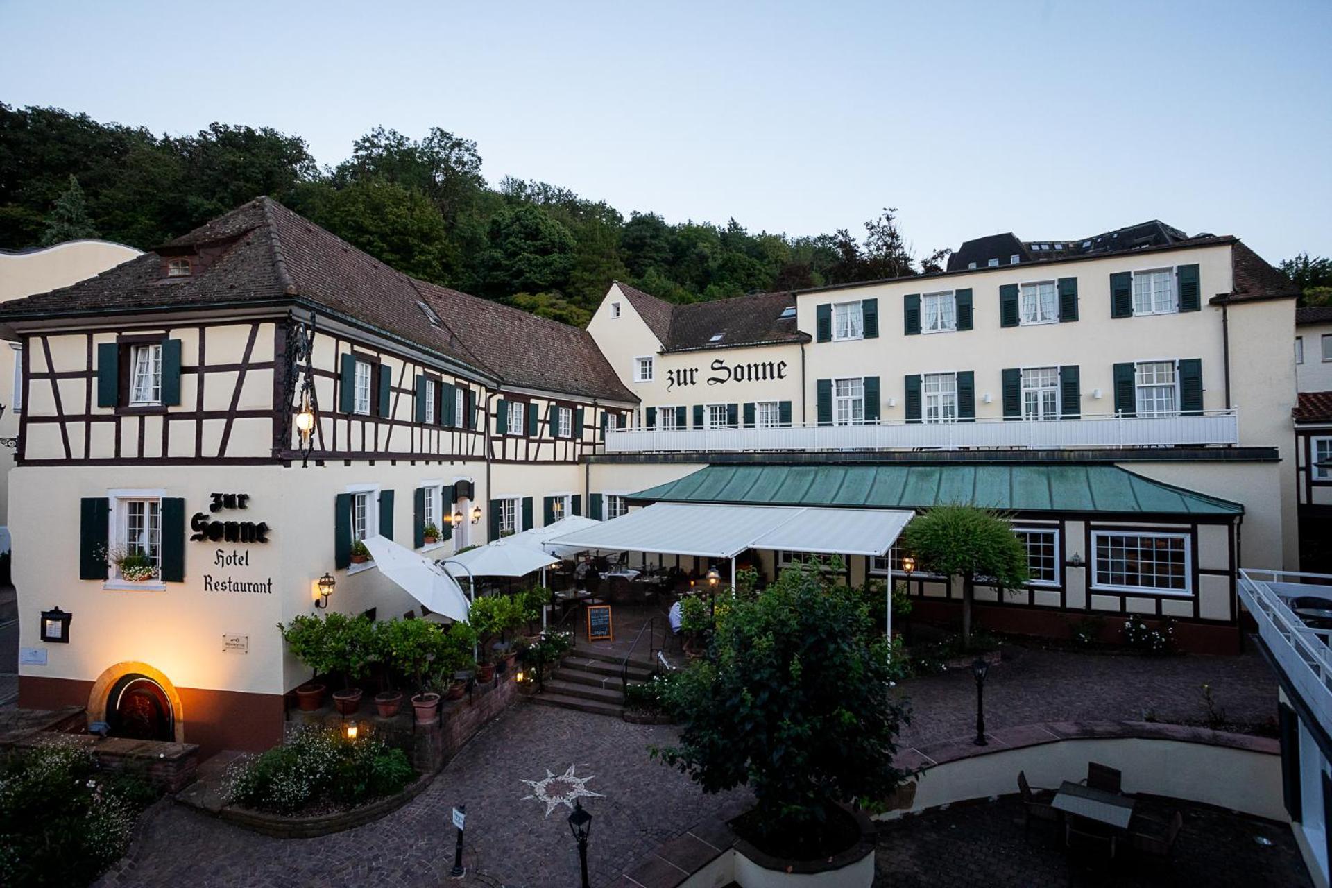 Romantik Hotel Zur Sonne Badenweiler Exteriér fotografie